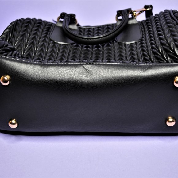 NWT! Austin & York Quilted Black Vegan Leather Crossbody Bag - Picture 7 of 8